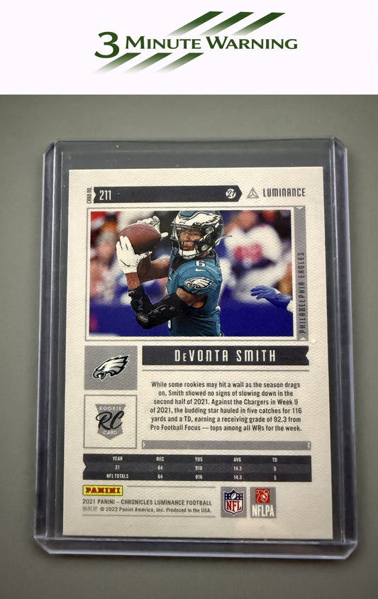 2021 Panini Chronicles #211 DeVonta Smith Luminance Update Rookies Bronze