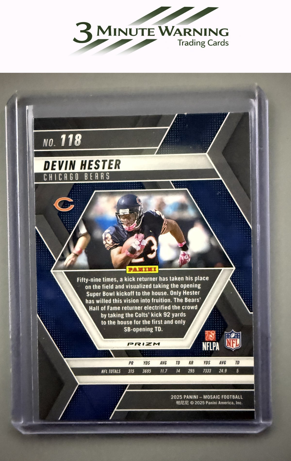 2025 Panini Mosaic #118 Devin Hester Mosaic Camo Pink