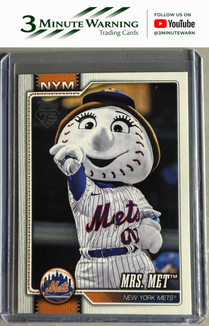 2026 Topps #M-14 Mrs. Met Mascots