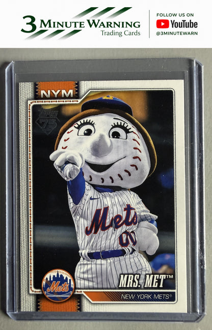 2026 Topps #M-14 Mrs. Met Mascots